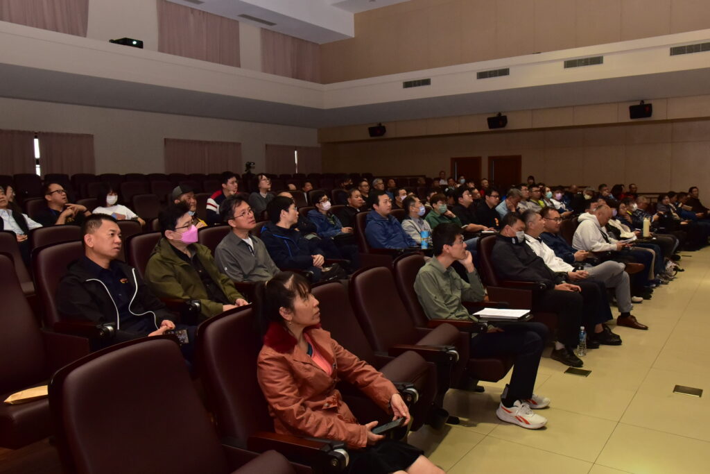 ✨本所鄧湘全律師115年2月6日受邀至「台中市政府警察局」演講✨ 7