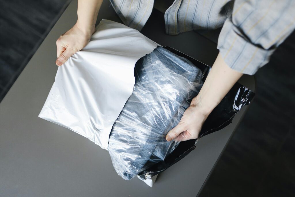 【民事】網購賣家說「拆封後不得退款」、「拆封前應錄影」，真的合理嗎？ 2