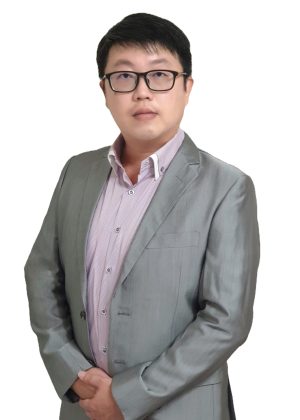 謝仲軒半身P圖_edited